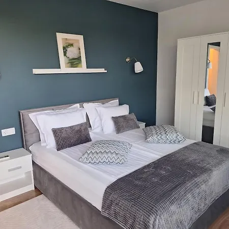 Park View - Modern 2-bedroom With Free Underground Parking شقة *